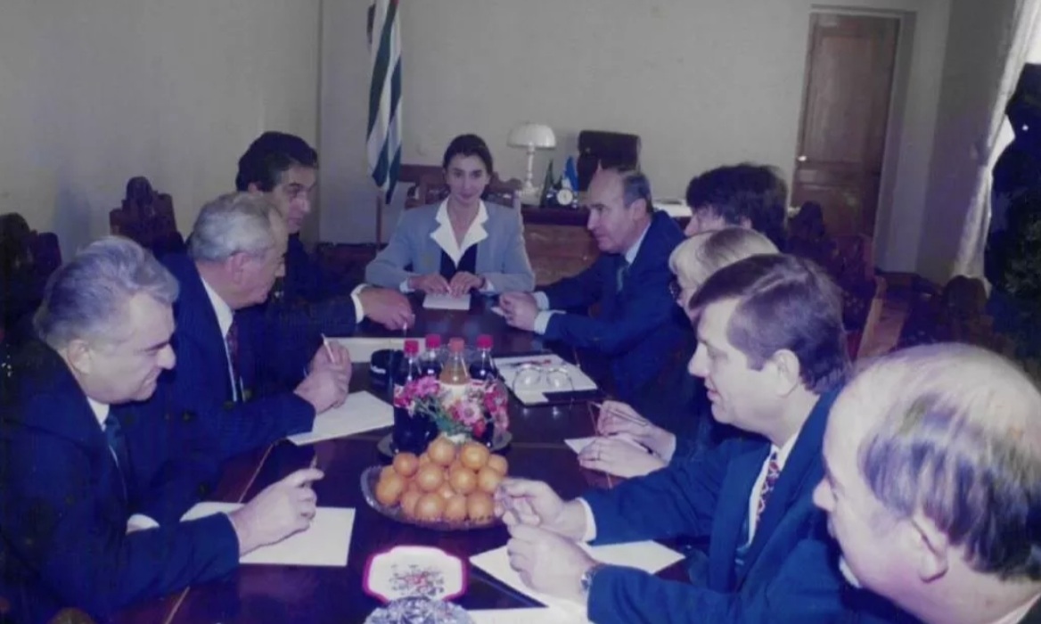 "Meeting with a group of Friends of the UN Secretary General 1996