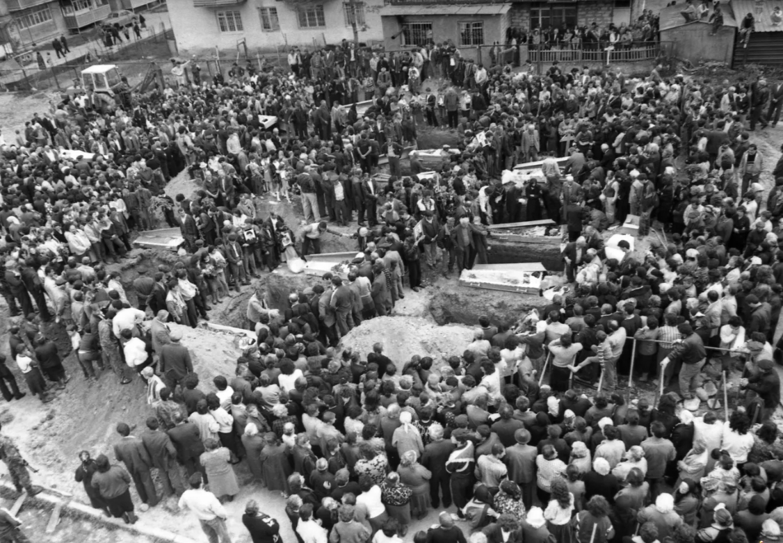 The funeral of the ivtims of the Zar Tragedy