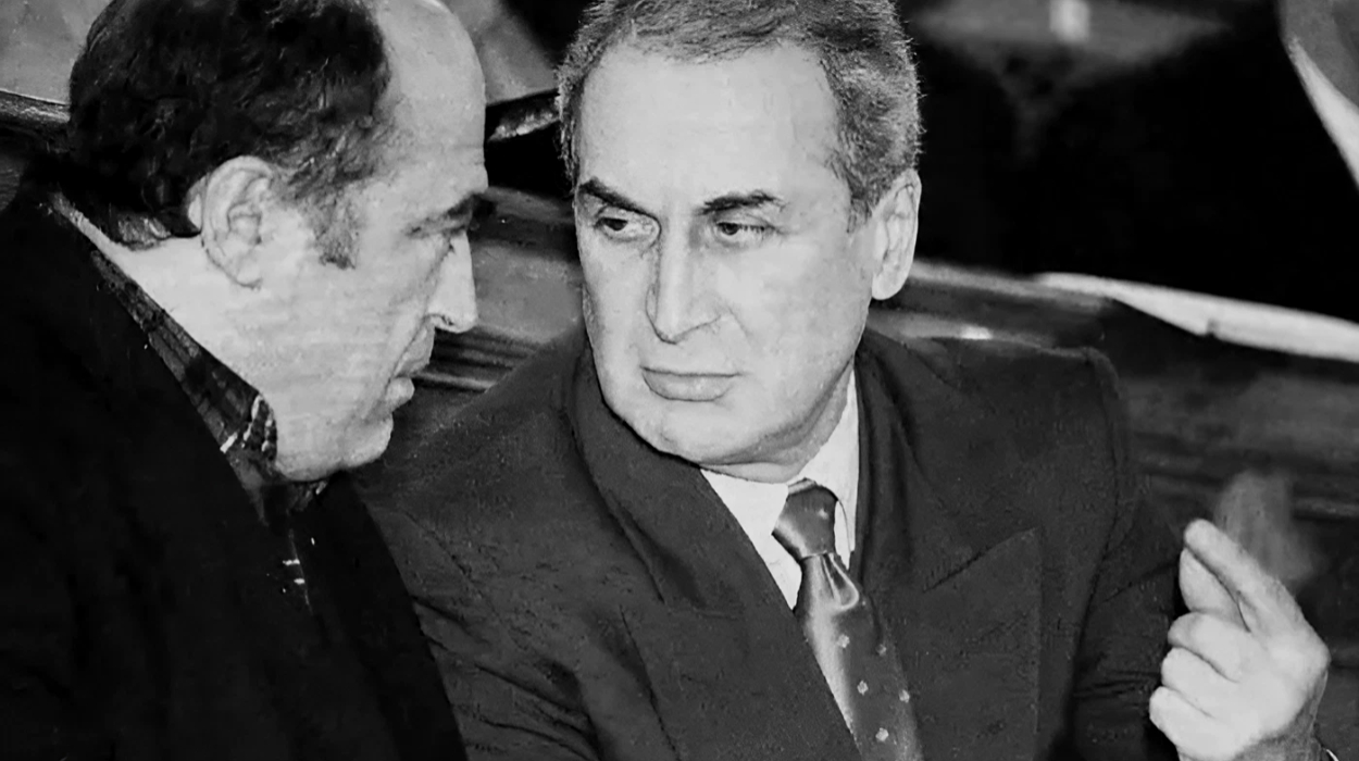 Two War Criminal: Tengiz Kitovani (left) and Jaba Ioseliani.