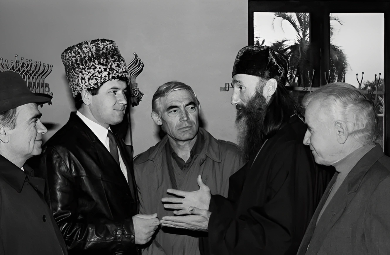 Musa Shanibov (left), Yusuf Soslambekov and Abkhaz Priest Vissarion Apliaa at he Congress of Mountain Peoples of the Caucasus in Sukhum.
