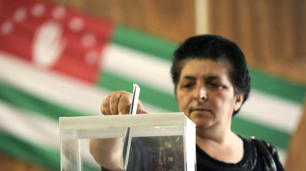 Presidential elections in Abkhazia will be held on 15 February, featuring five candidates.