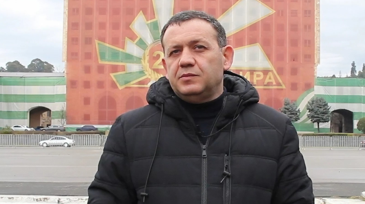 Tengiz Dzhopua, Abkhazian public and political figure.